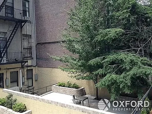 Rented by Oxford Property Group | media 18