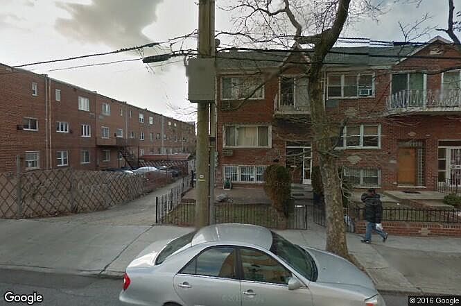 1st image of 972 E 107th St