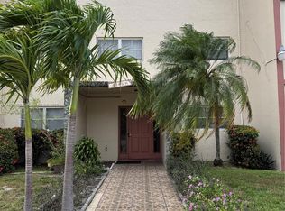 4046 NW 19th St #308, Fort Lauderdale, FL 33313