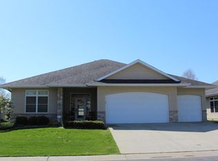 1475 Autumn Sage Ct SW, Rochester, MN 55902