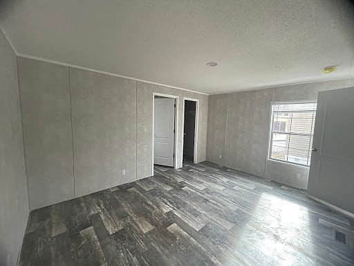 5th image of 401 Labelle St #42