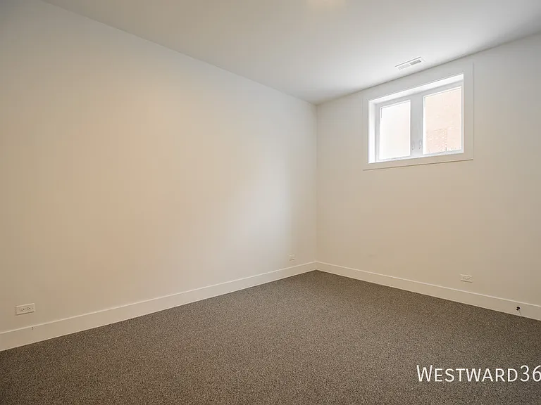 2042 W Washington Blvd #1E — Photo 28