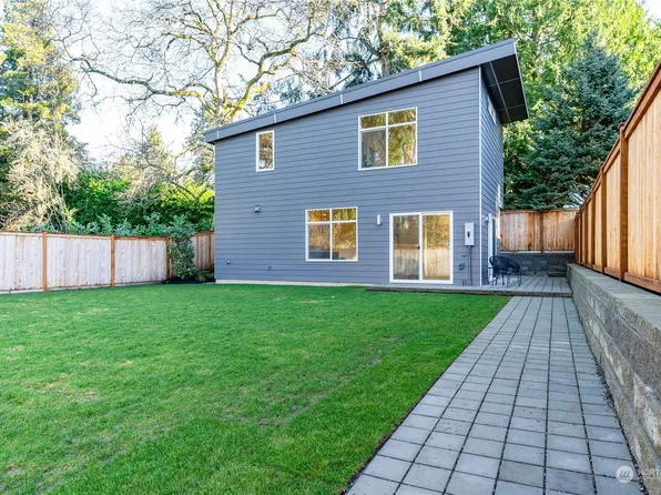 3034 NE 90th Street, Seattle, WA 98115