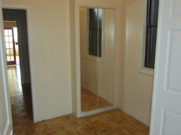 4th image of 44 Maujer St #Onel