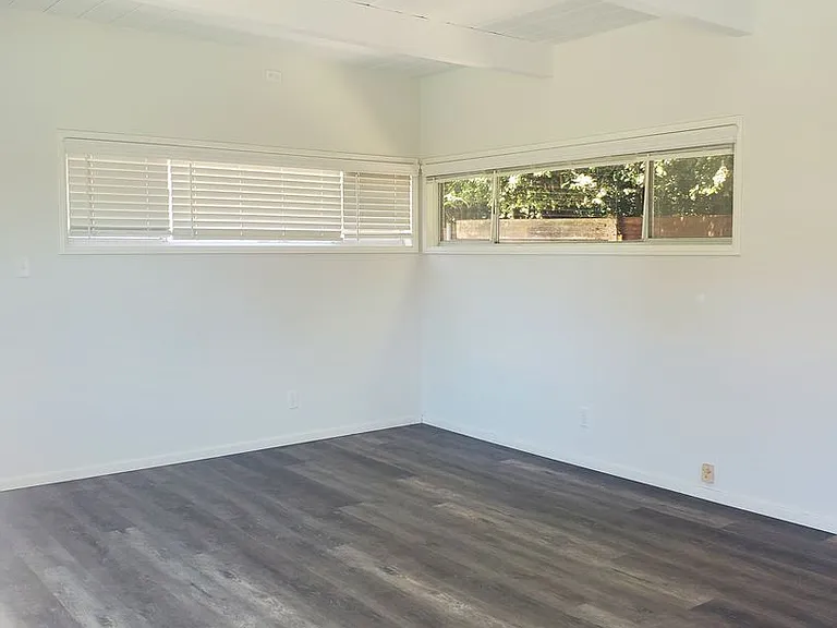 640 Alameda Blvd — Photo 19
