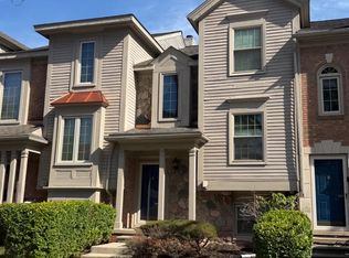 768 York St, Plymouth, MI 48170