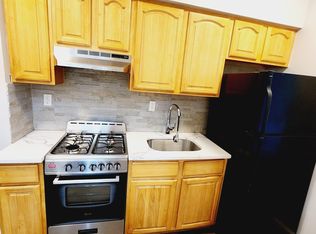 209 New York Ave APT 3A, Jersey City, NJ 07307