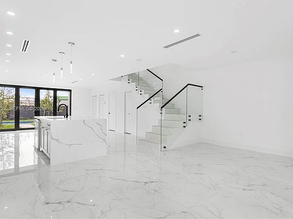 5th image of 3430 SW 2nd St