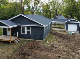 113 W Pike St, Attica, IN 47918