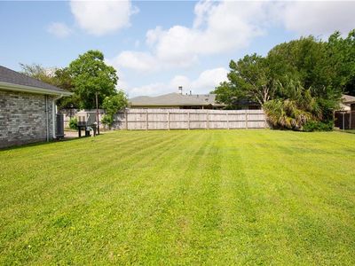 Burke Dr, Metairie, LA, 70003