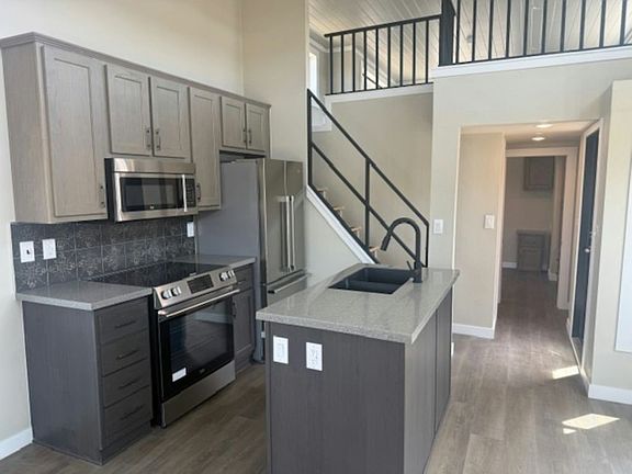 3rd image of 17550 S Munds Ranch Rd #466