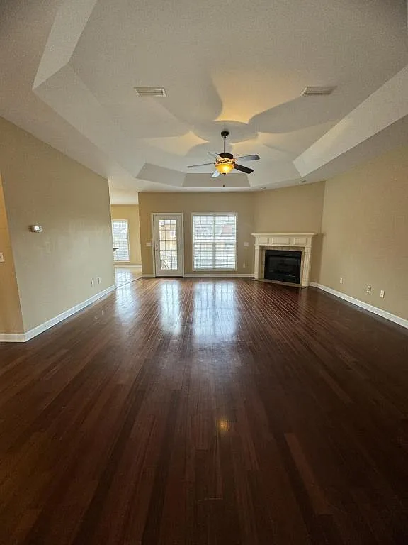 Building Photo - 203 Sommer Brook Way