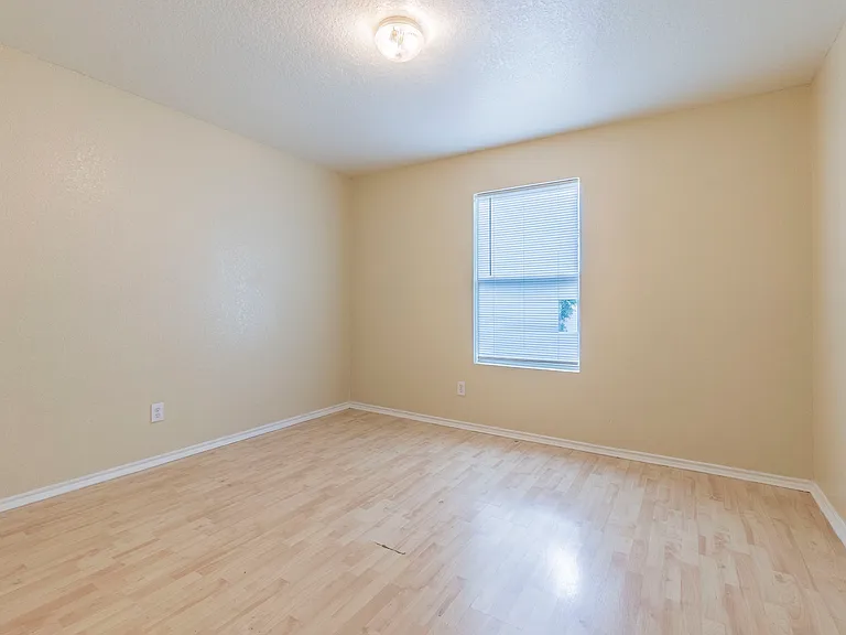 7607 Caballo Cyn — Photo 12