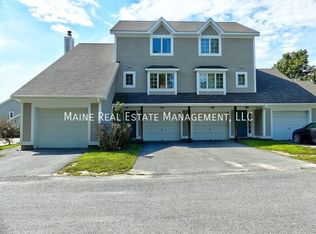 307 Garland St APT 10, Bangor, ME 04401