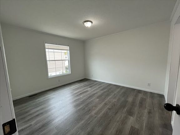 4th image of 352 S Allan St NE