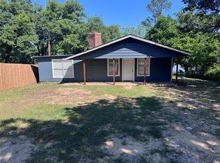 207 Wilson Ct, Valley View, TX 76272