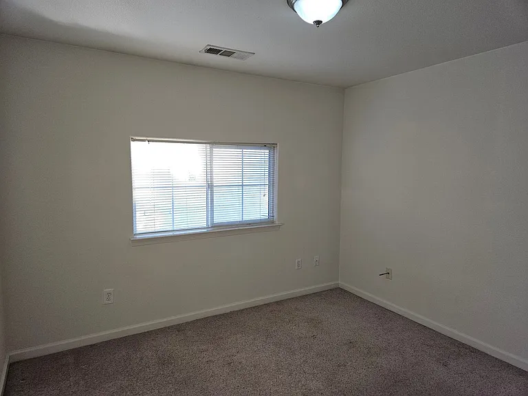 1278 Mighty Oak Ln — Photo 15