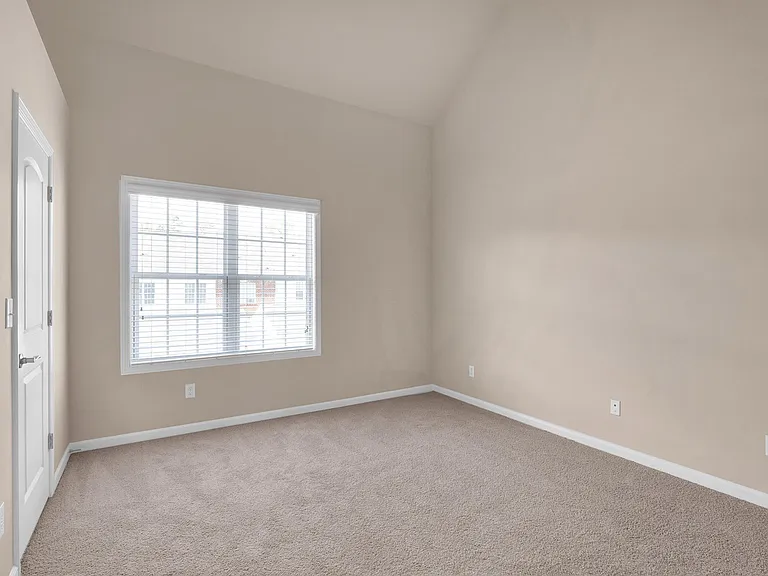11012 Cedar Walk Ln — Photo 15