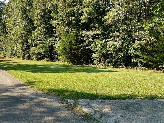driveway front side yard