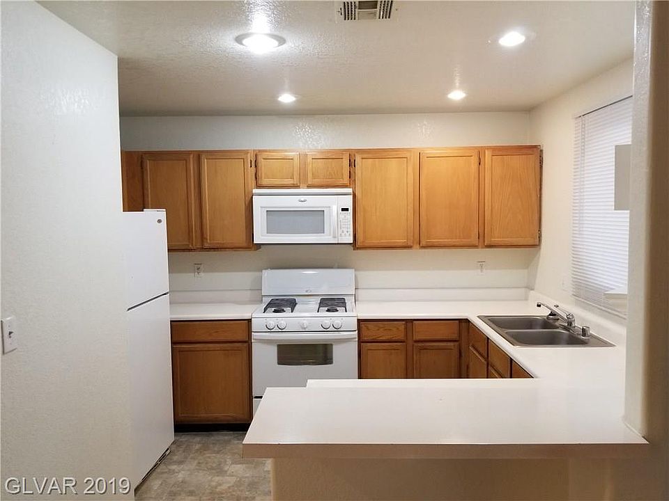 1st image of 5012 S Rainbow Blvd Unit 204
