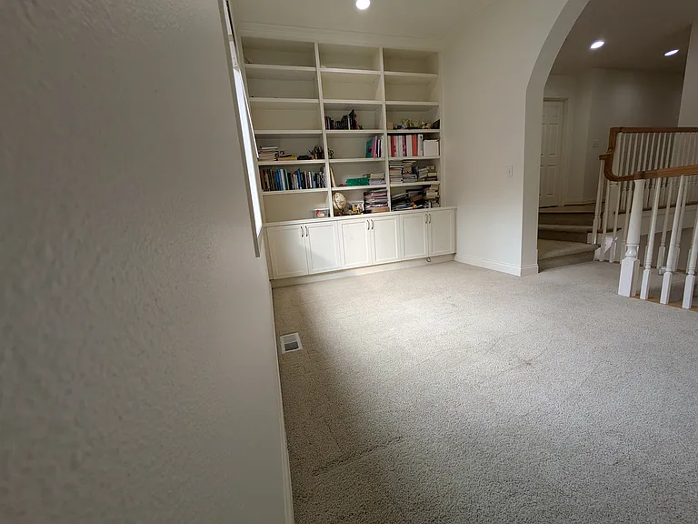 9642 222nd Ct NE — Photo 34