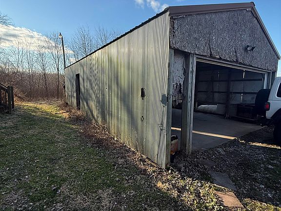 4th image of 20143 W Highway 811 Rd