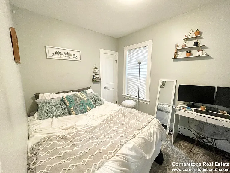 147 Boston St #1H — Photo 7