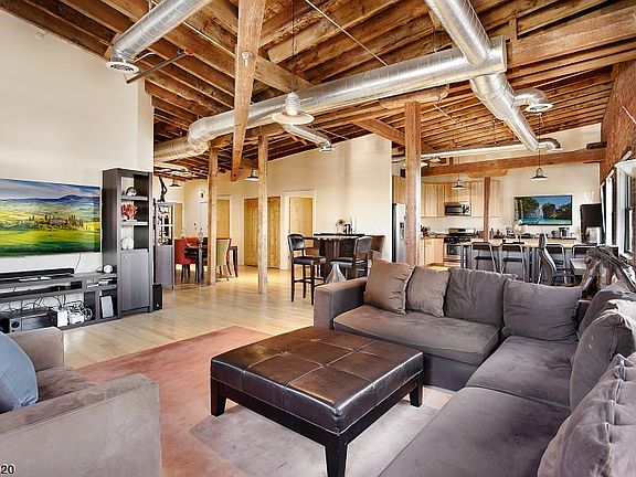 5th image of 61 Nj Railroad Ave APT 15