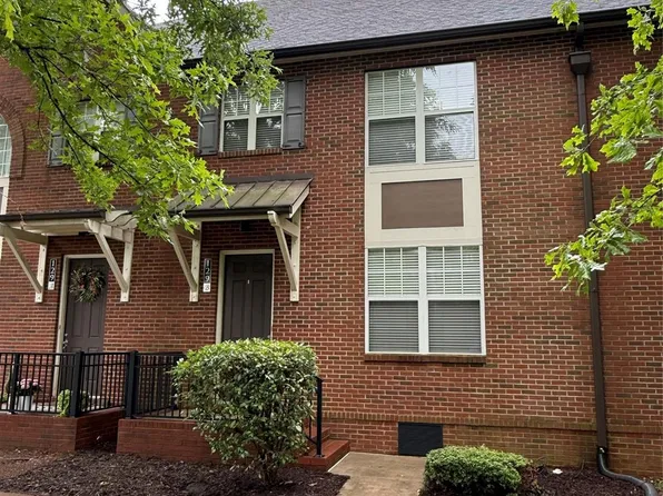 129 Steinbeck Way #B, Mooresville, NC 28115