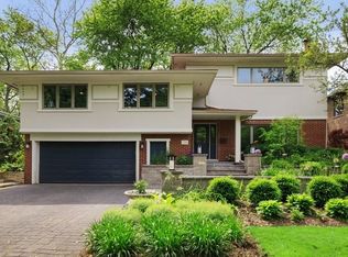 136 N Stough St, Hinsdale, IL