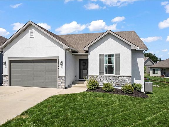 2nd image of 12477 Meadow Ln