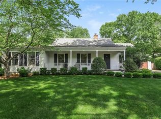 16 Lake Dr, Darien, CT 06820