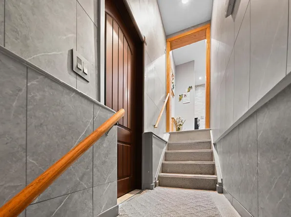 1836 72nd Street image 14 of 31