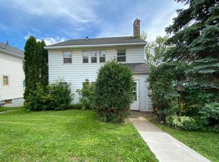 908 E 4th St #2, Duluth, MN 55805