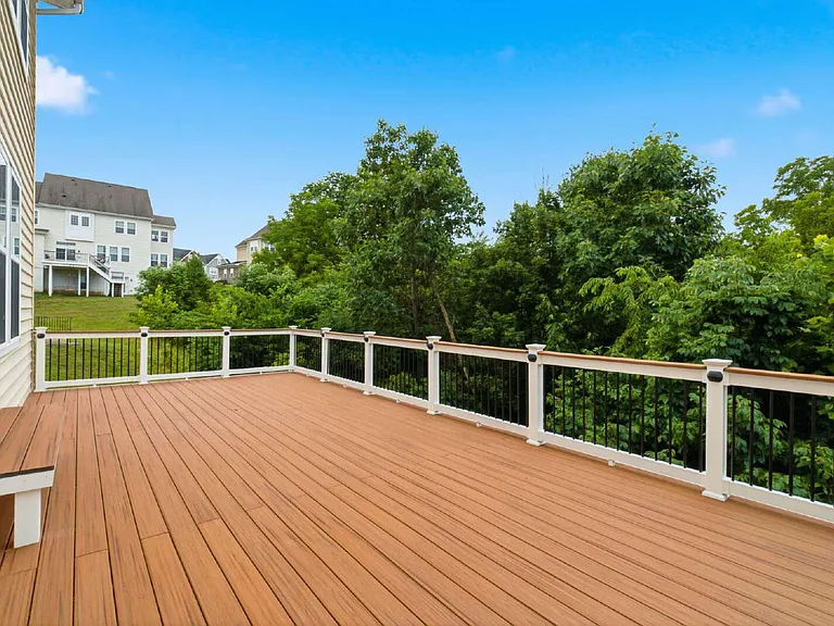 20920 Ashburn Heights Dr — Photo 22