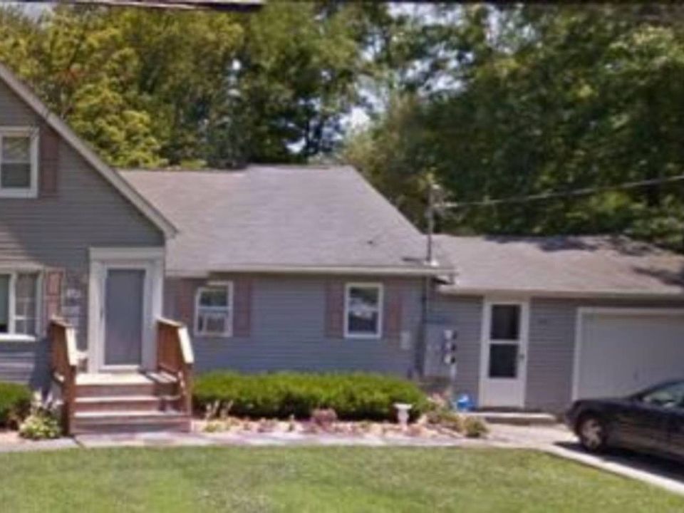 1st image of 350 Vineyard Ave #B