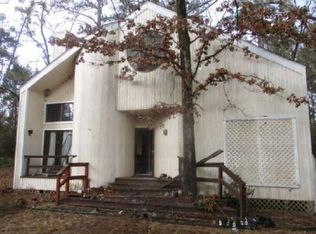 24500 Tall Pine Ln, Huntsville, TX 77320