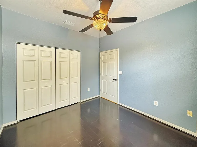 2400 E Aragon Blvd #2 — Photo 12