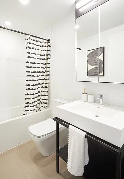 1150 Memorial Dr NW — Photo 4