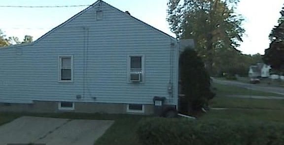 Side View (Seneca Street)