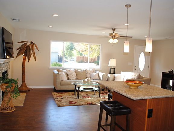 4th image of 5021 Westmont Way