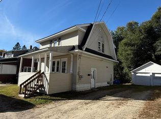 46 Nichol Street, Paris, ME 04281