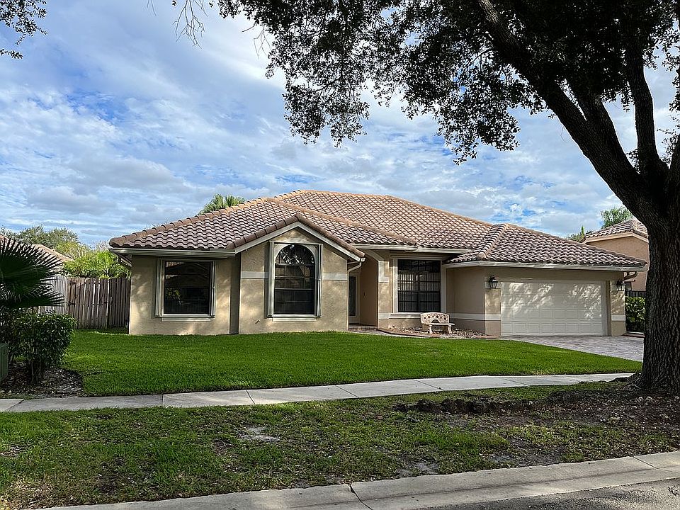 1st image of 1860 NW 107th Ave