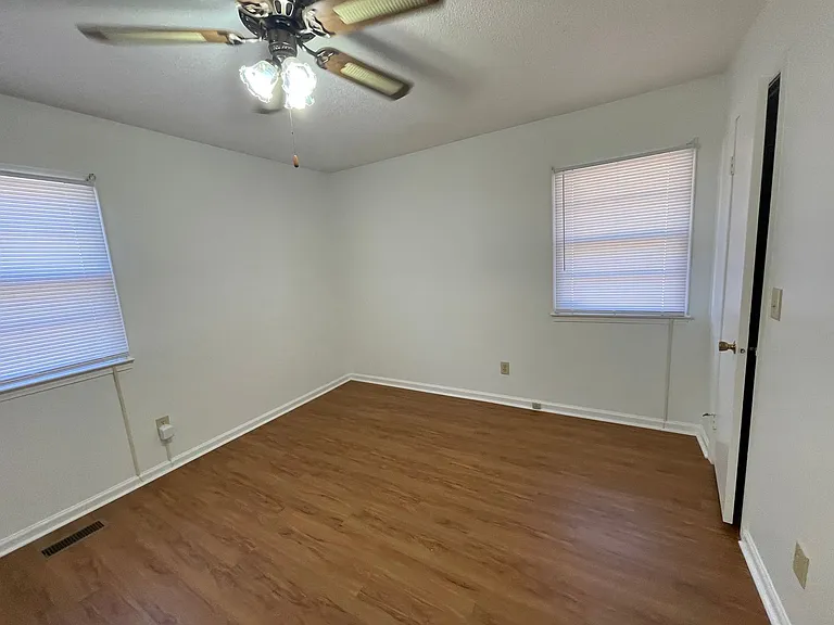 109 Jackson Rd — Photo 16