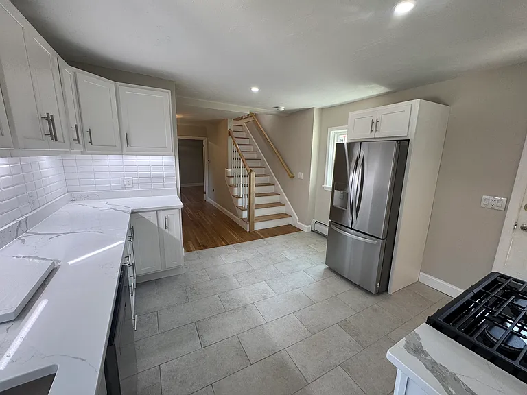 237 N Main St #3 — Photo 7