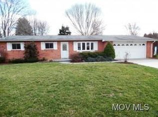 108 Heiss Dr, Marietta, OH 45750