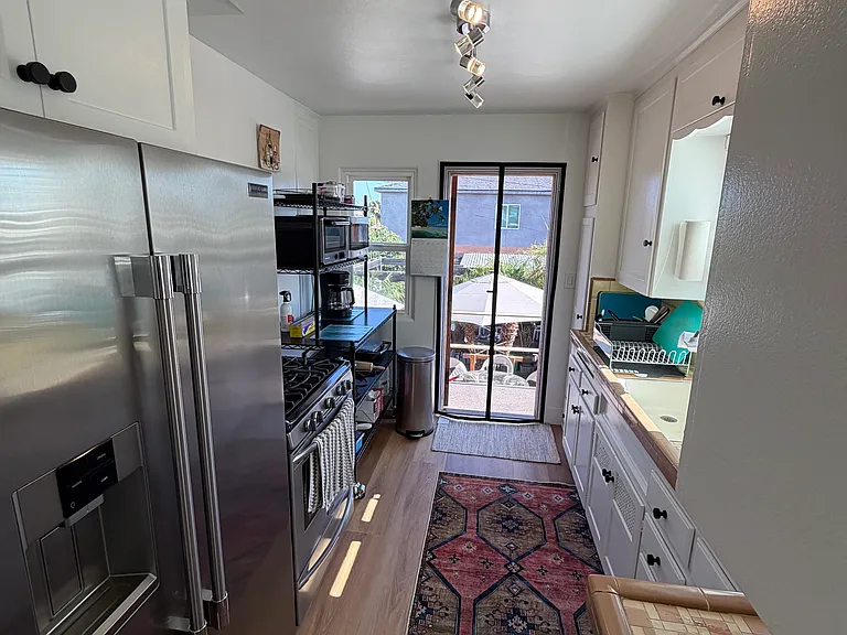 6031 Carol St — Photo 9