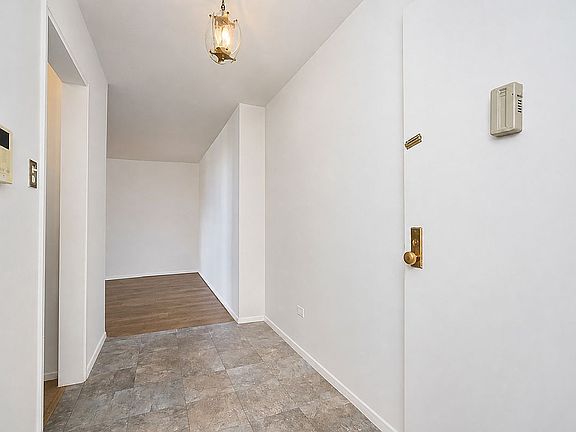 2nd image of 1935 Shore Pkwy APT 9G