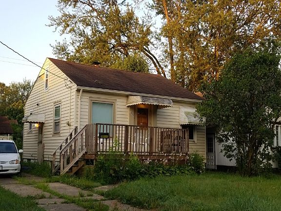 3rd image of 18609 Rockland Ave