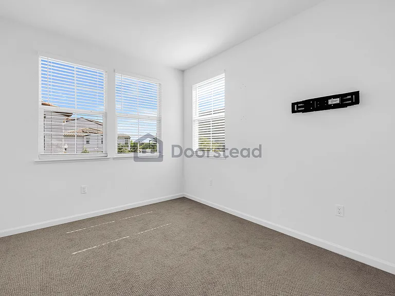 2958 Toulouse Walk — Photo 25